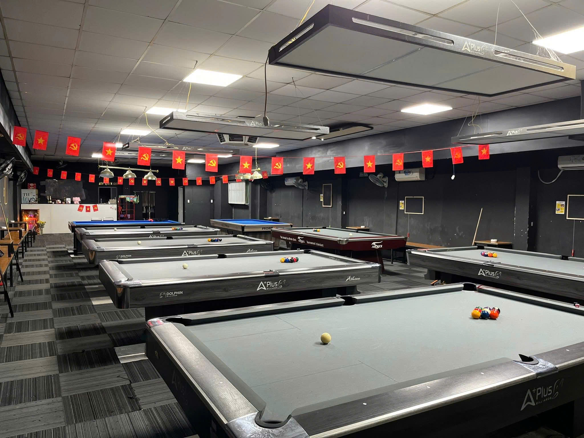 SANG NHƯỢNG CLB BILLIARDS MẶT TIỀN TRẢNG DÀI – GẦN ĐH CÔNG NGHỆ ĐỒNG NAI - BIÊN HOÀ 