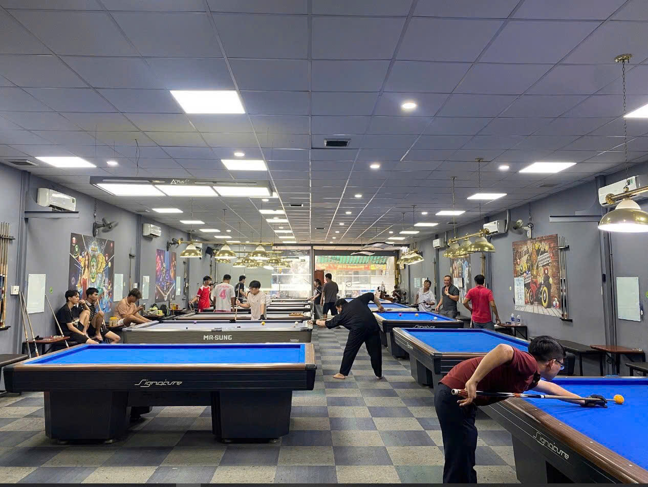 Sang CLB Billards đang có lượng khách ổn định, vị trí đẹp khu sầm uất sau Metro Quận 12 