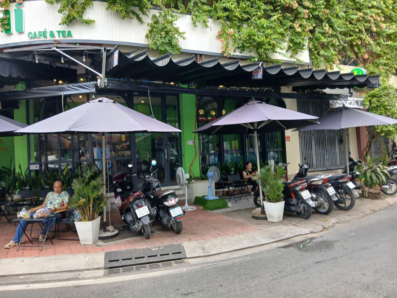 Sang nhượng quán cà phê góc 2 mặt tiền Phường 4, Quận 8
