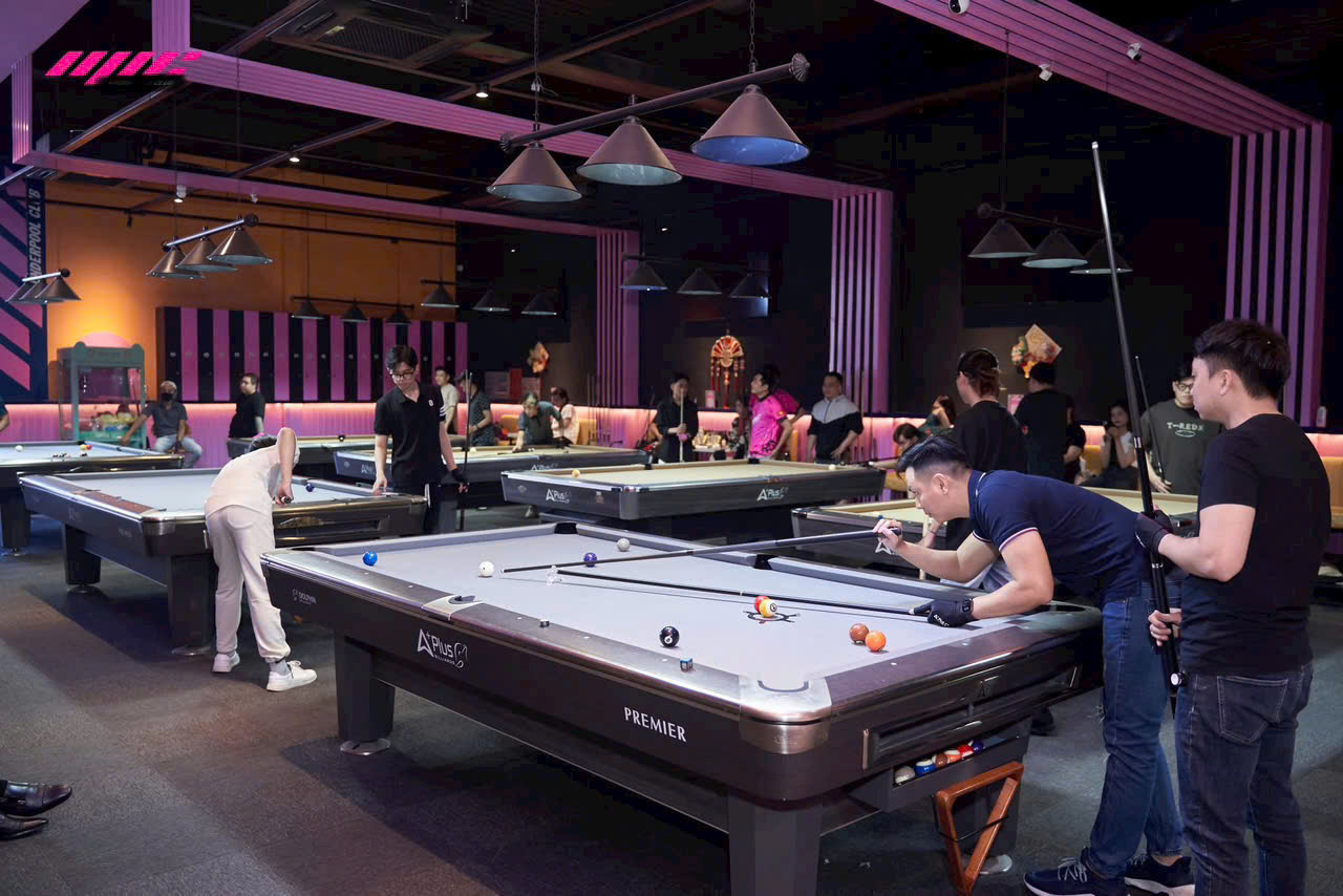 Sang nhượng quán bida vị trí mặt tiền đắc địa tại Tân Phú