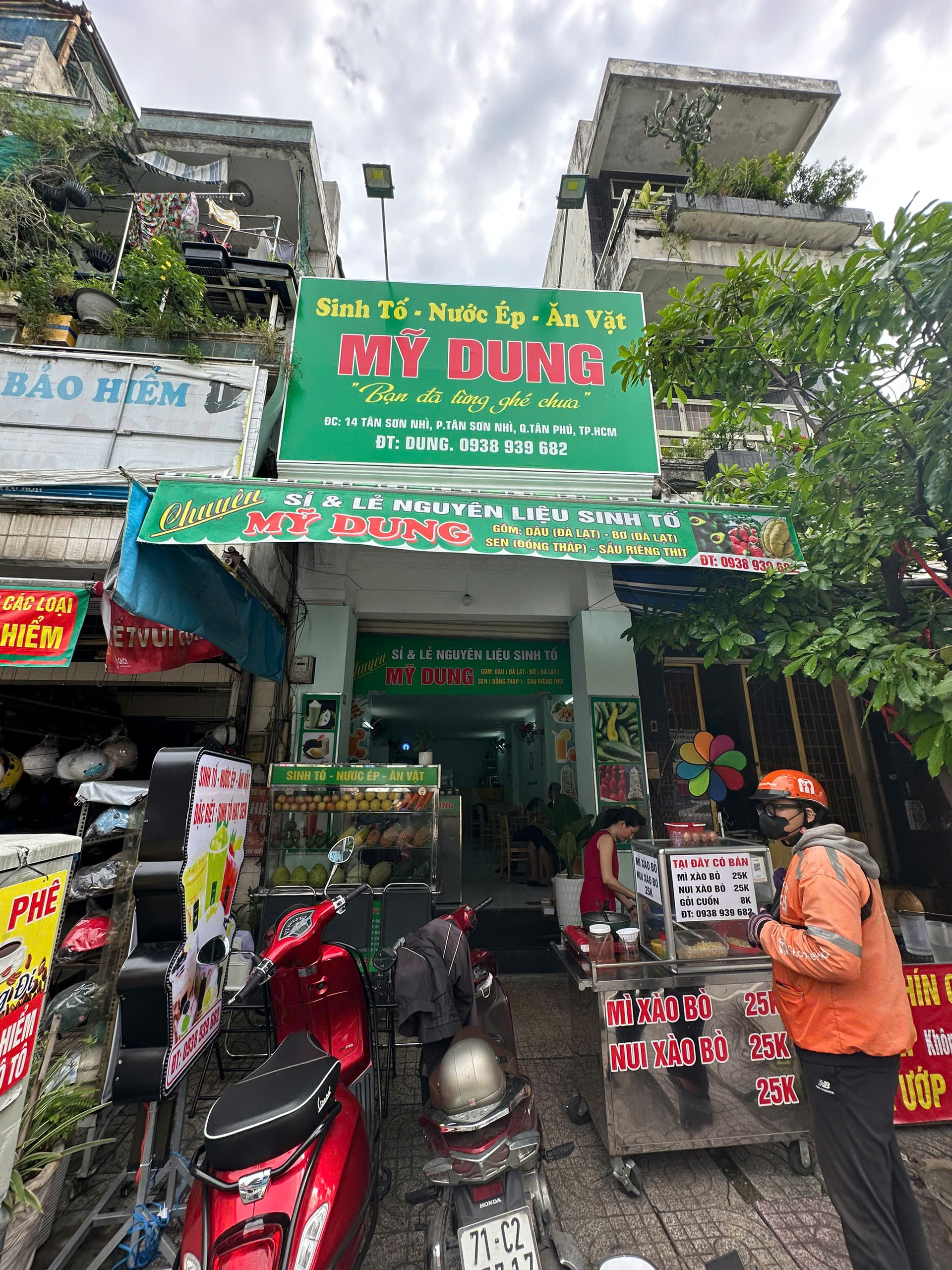 Sang quán sinh tố – nước ép mặt tiền đường Quận Tân Phú 