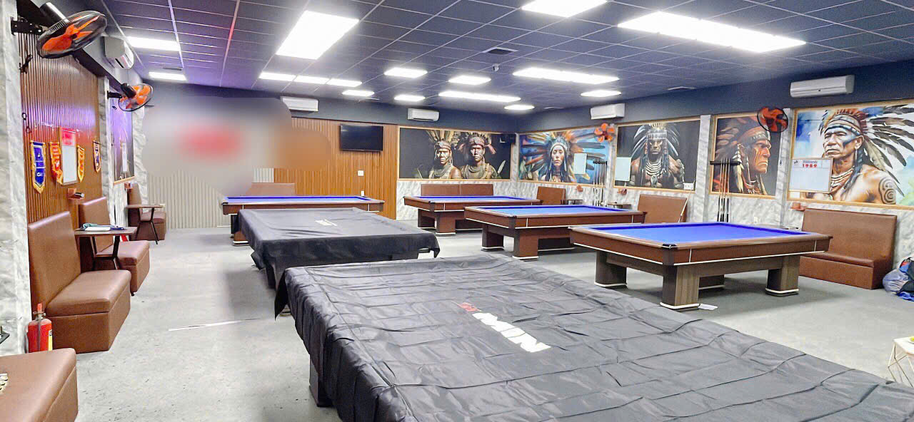 Cần sang nhượng CLB bida gần Aeon đang hoạt động mặt tiền đường lớn rộng 20m Tân Phú 